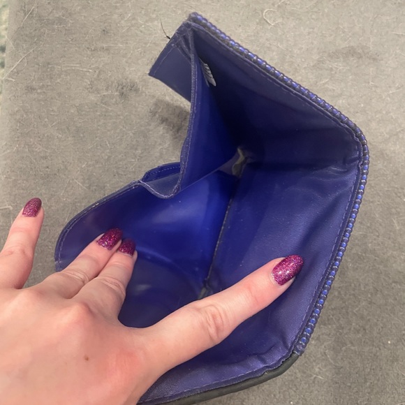 Purple tri-fold wallet— FREE if bundled with any other item. - Picture 4 of 4